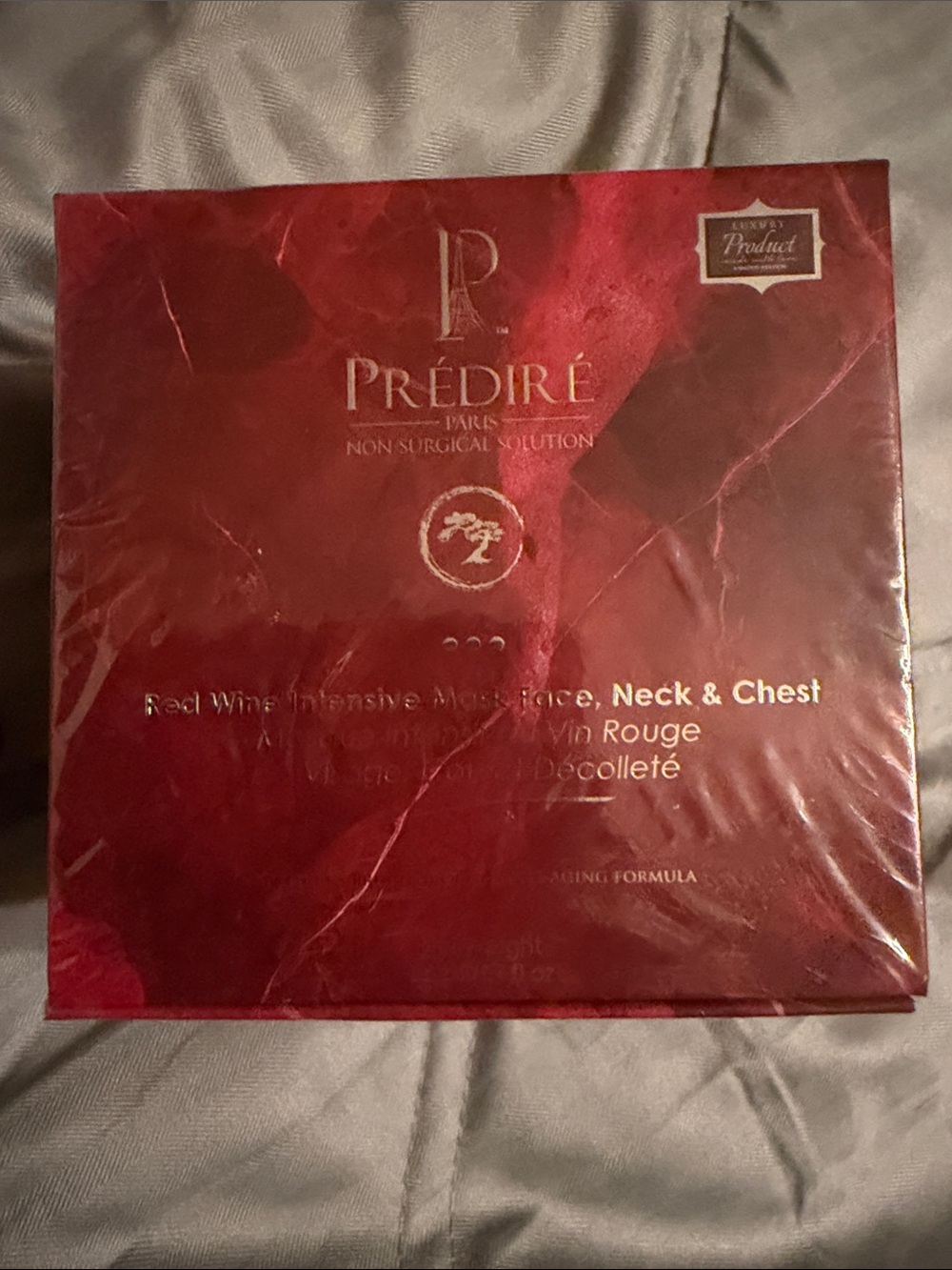 Prédiré Red Wine Intensive Mask for Face, Neck & Chest - Red